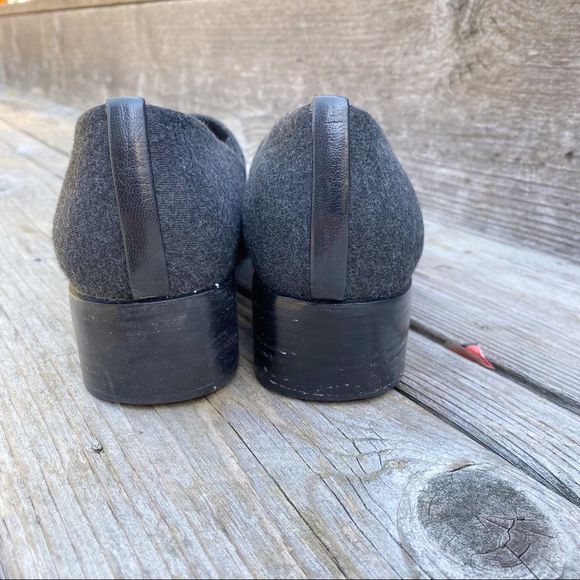 Stuart Weitzman Gray Wool chunky heel loafers 9.5 - Picture 5 of 9